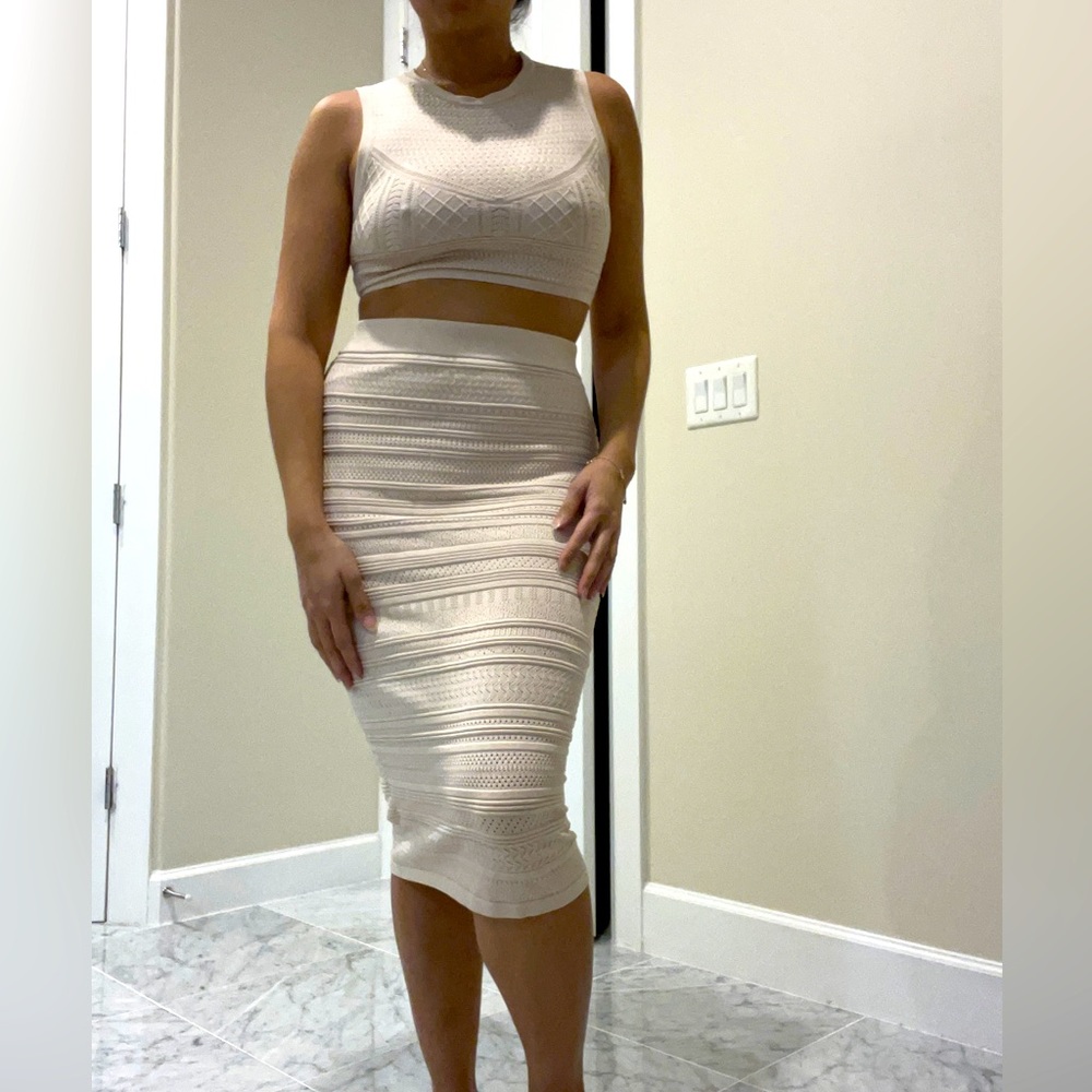 CUTE TWO PIECE CREAM OUTFIT